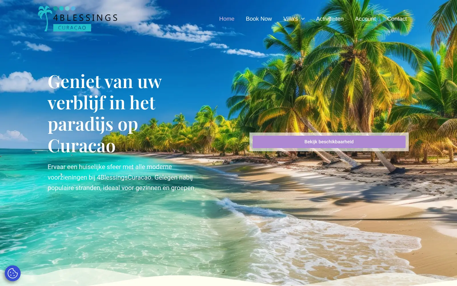 Homepage van 4BlessingsCuracao met de hero en de knop om beschikbaarheid te bekijken